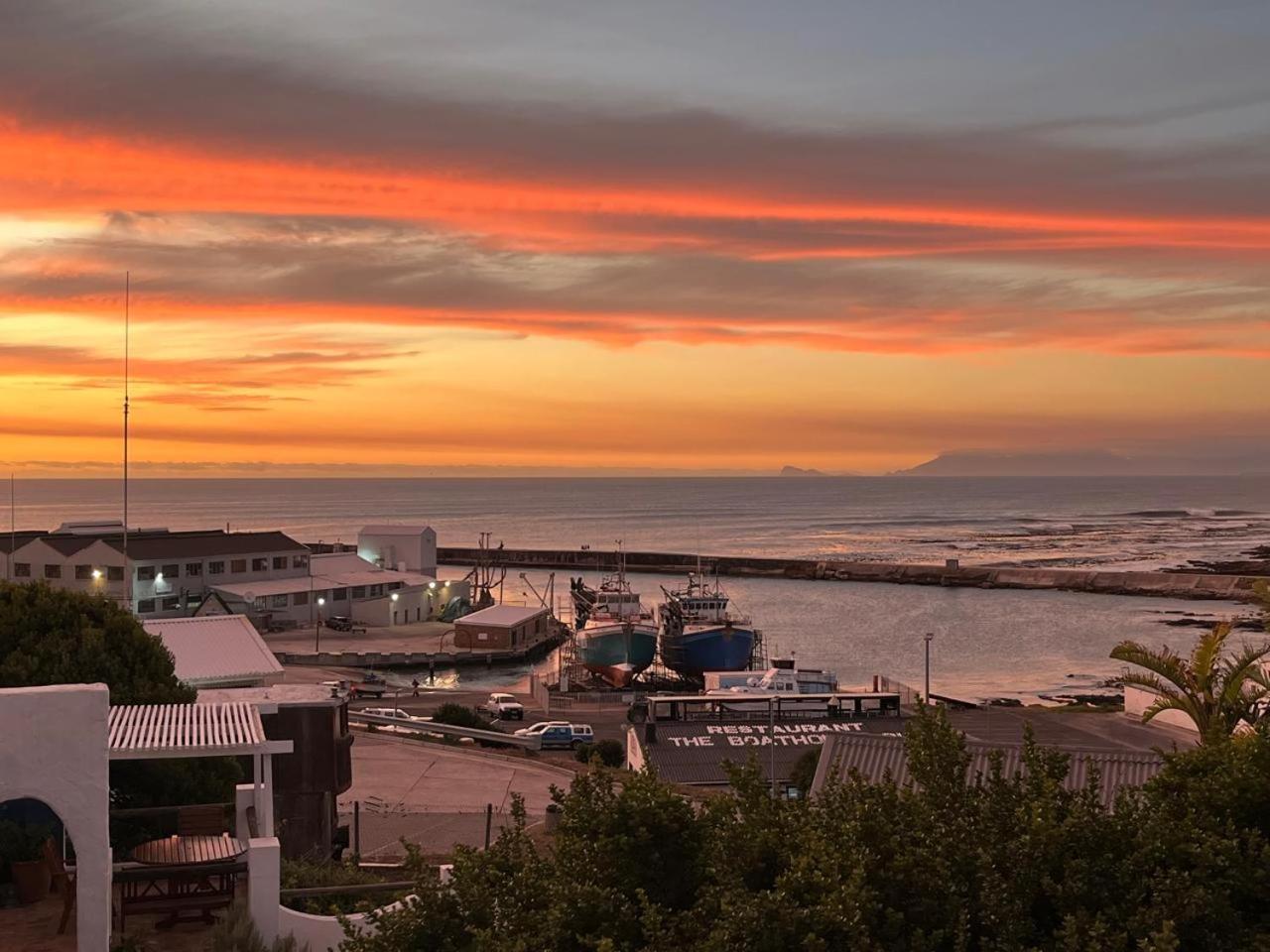 Saxon Lodge Gansbaai Eksteriør billede