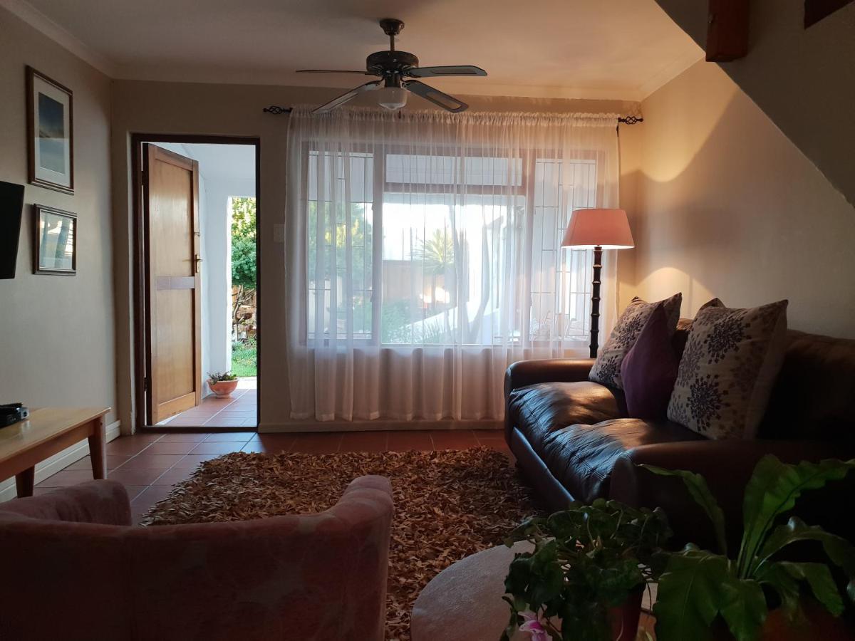 Saxon Lodge Gansbaai Eksteriør billede